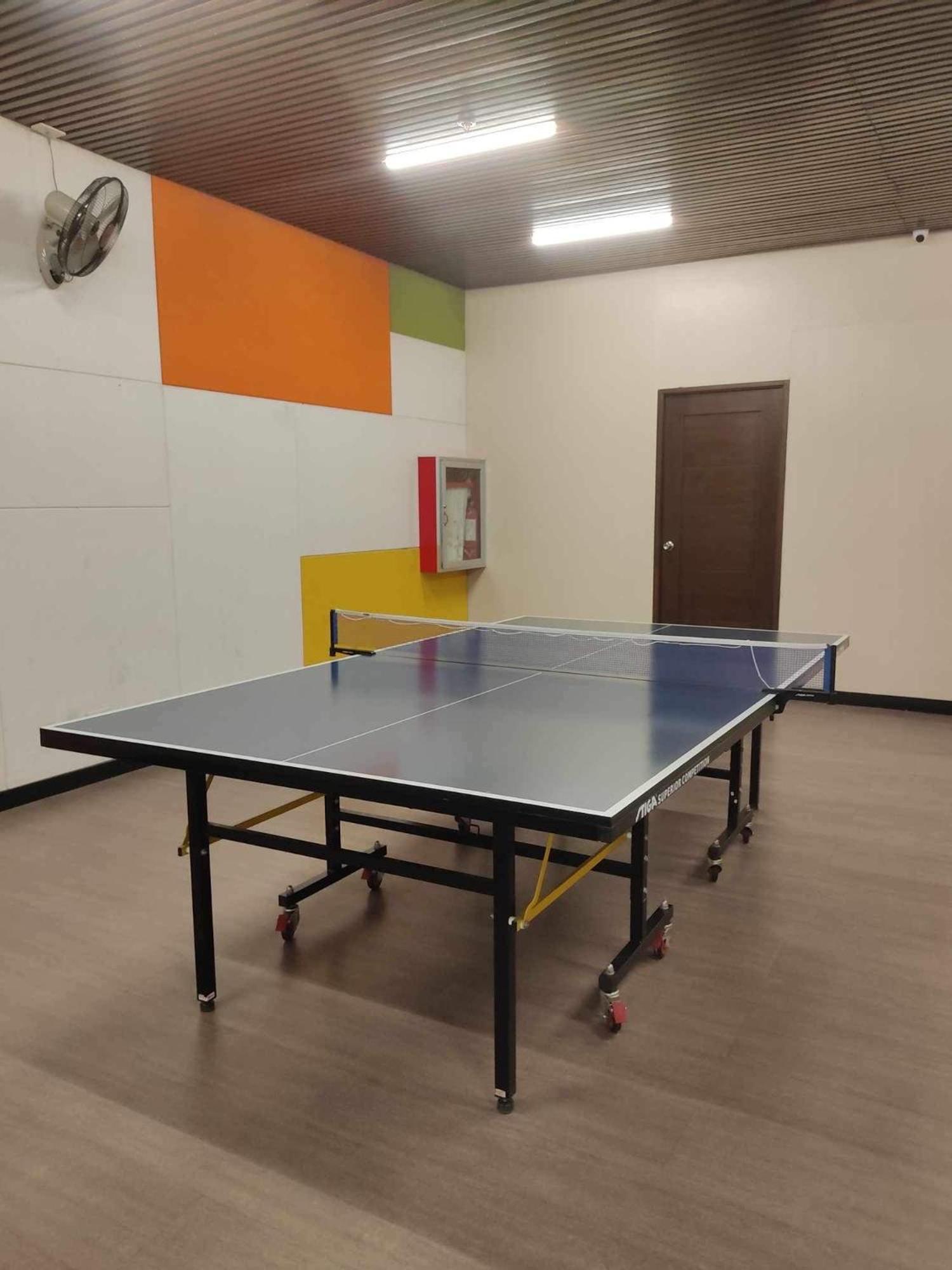 Lancris Residences 2 Bedroom Entire Apartment Near Airport With Pool Paranaque City 외부 사진